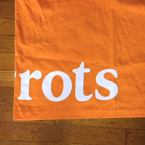 Urban Outfitters Orange Short-Sleeve Tee with White Graphic - Picture 5 of 6